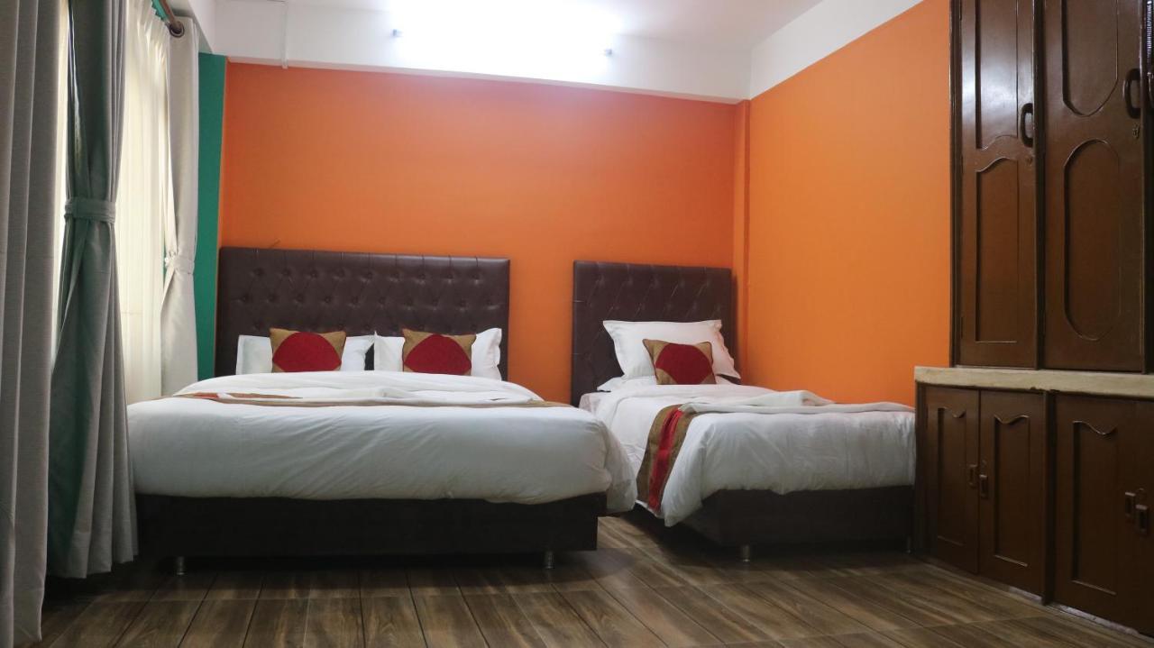 Nepalaya Home Hostel Kathmandu Exteriör bild