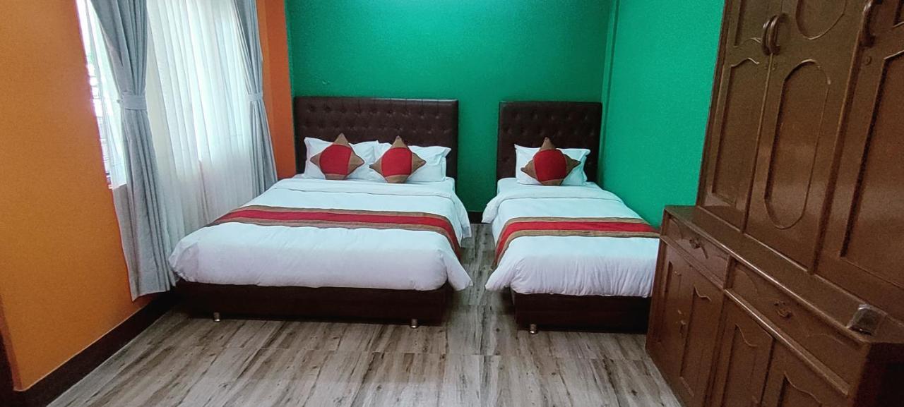 Nepalaya Home Hostel Kathmandu Exteriör bild